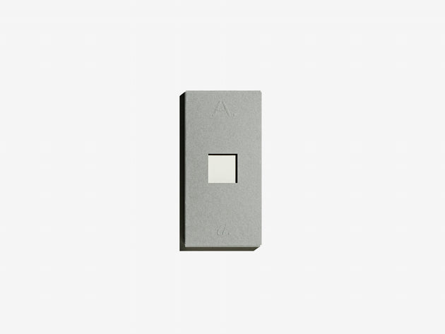 Flat / Matt
